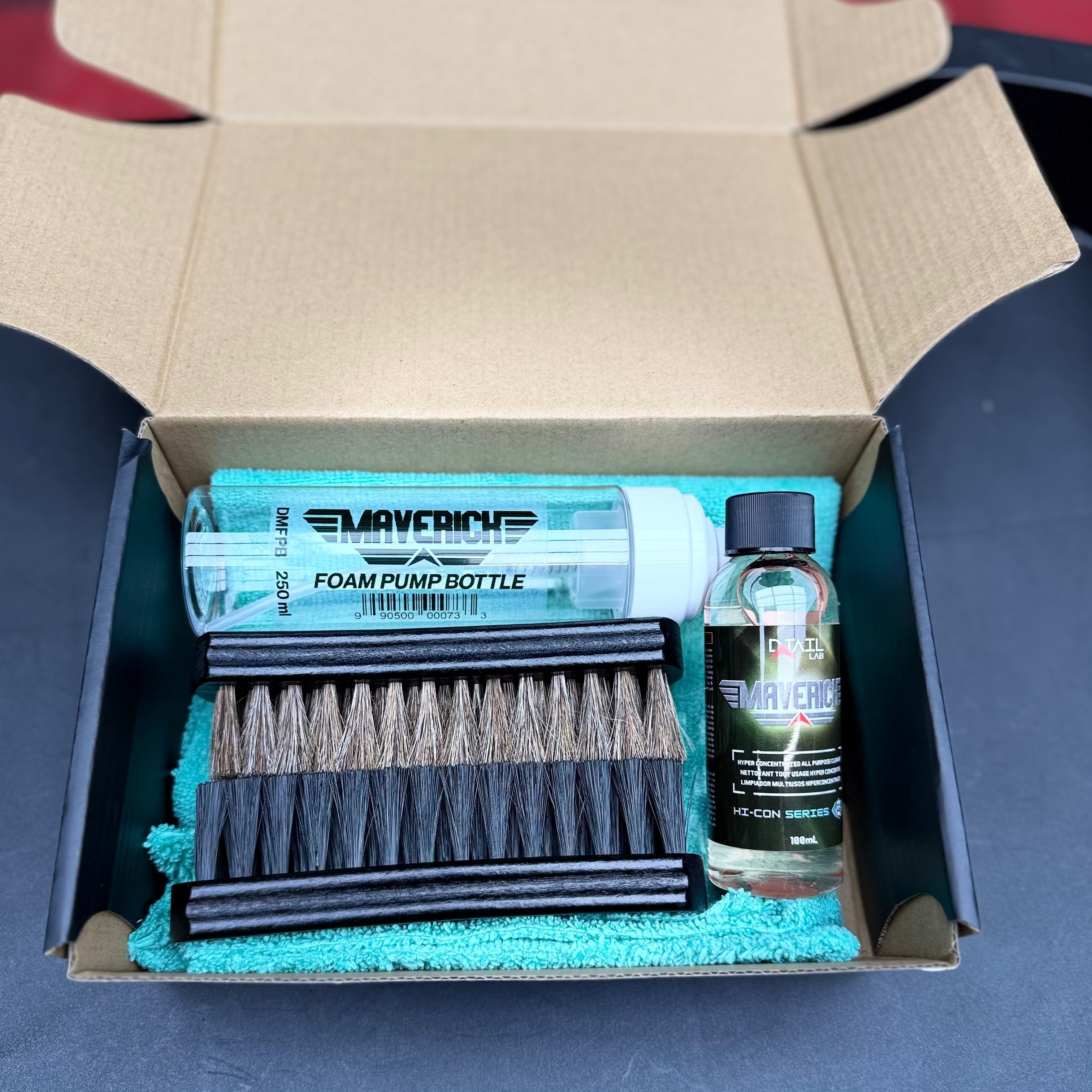 MAVERICK Leather & Fabric Brush Set - KIT - BRUSHES - D-Tail Lab